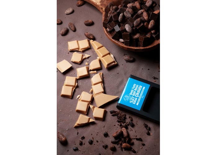 Deniz Tuzlu Gold Beyaz Çikolata (%37 Kakao, 80gr) - Aroha