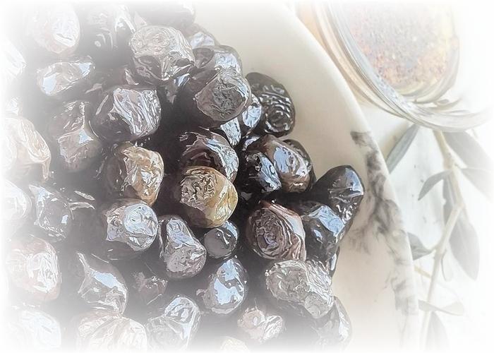 Yağlı Sele Zeytin (Etli,1kg) - Elif Candar